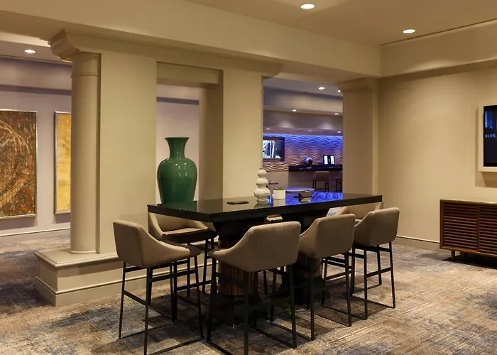 Renaissance Los Angeles AirportAirport Hotel